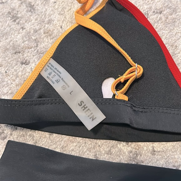 Shein Bikini Set - Picture 4 of 5